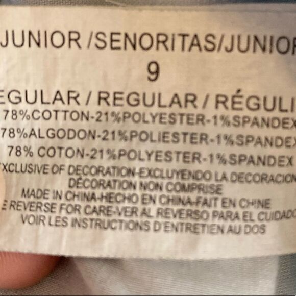 Lei Bermuda Shorts  - Picture 5 of 6